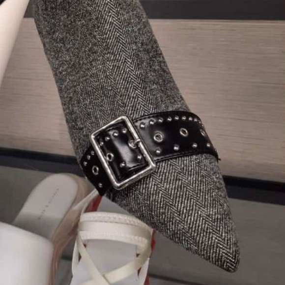 Charles and Keith pin heels US 9 NEW - Picture 2 of 4